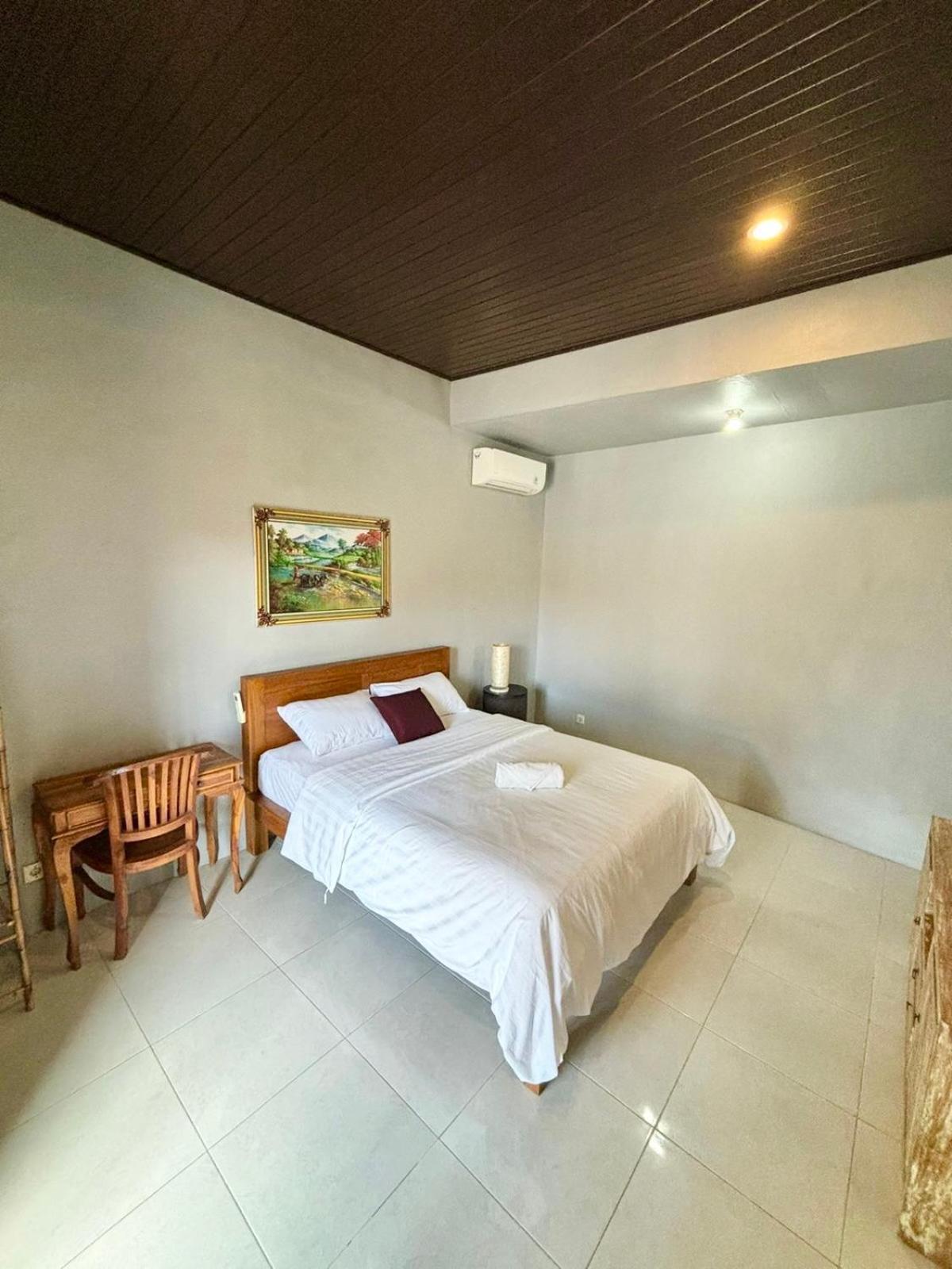 The Lima Home Stay In Canggu ภายนอก รูปภาพ